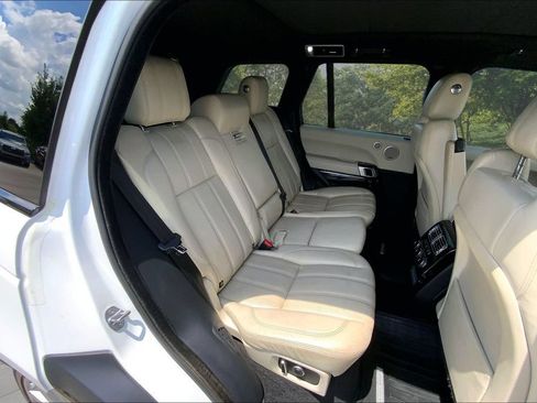 Used 2017 Land Rover Range Rover Supercharged AWD/4WD image 24