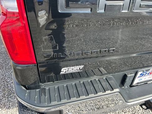 Used 2022 Chevrolet Silverado 1500 LTZ w/ LTZ Premium Package image 49