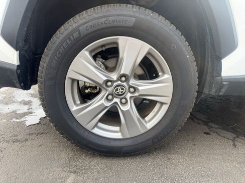 Used 2023 Toyota RAV4 XLE image 38