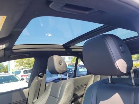 Used 2023 Mercedes-Benz GLE 350 w/ Premium Package image 18