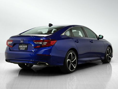 Used 2022 Honda Accord Sport image 6