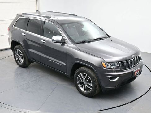 Used 2017 Jeep Grand Cherokee Limited AWD/4WD image 35