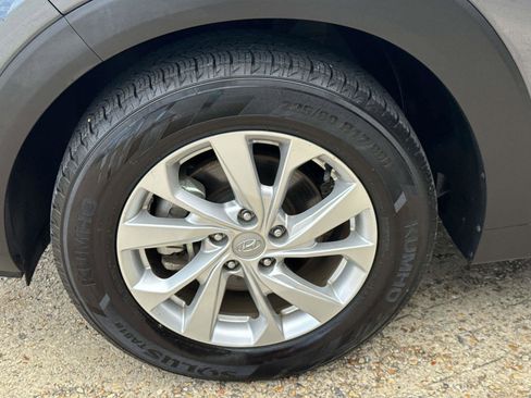 Used 2021 Hyundai Tucson SE image 4