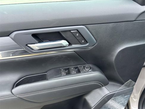 New 2026 GMC Terrain Elevation w/ LPO, Floor Liner Package image 7