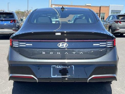 New 2026 Hyundai Sonata SEL FWD image 34