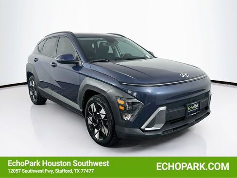 Used 2025 Hyundai Kona SEL FWD image 1