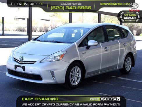 Used 2012 Toyota Prius V Three image 3