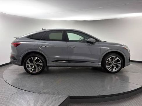 Used 2023 Audi Q4 e-tron Premium Plus w/ Premium Plus AWD/4WD image 11
