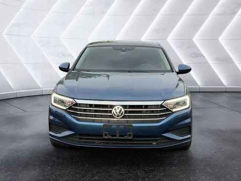Used 2020 Volkswagen Jetta SEL image 2