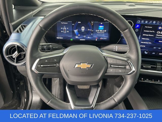 Certified 2024 Chevrolet Equinox EV LT w/ LPO, Trailering Package FWD image 11
