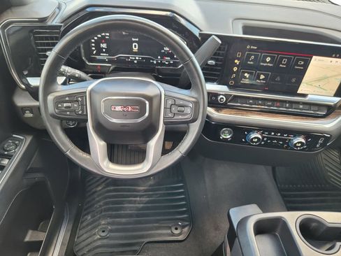 Used 2023 GMC Sierra 1500 Elevation image 25