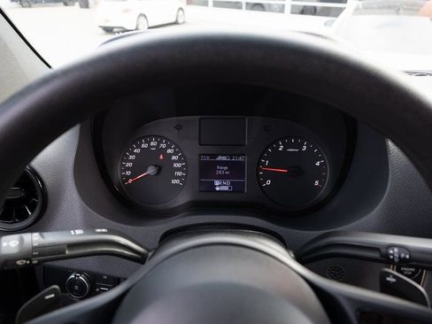 Used 2021 Mercedes-Benz Sprinter 2500 image 26