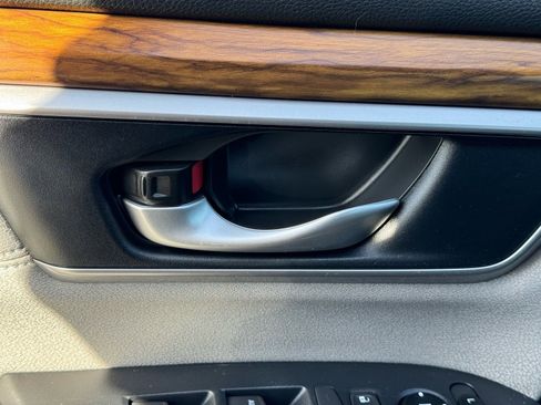 Used 2019 Honda CR-V EX image 20