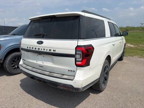Used 2022 Ford Expedition Max Limited AWD/4WD image 15