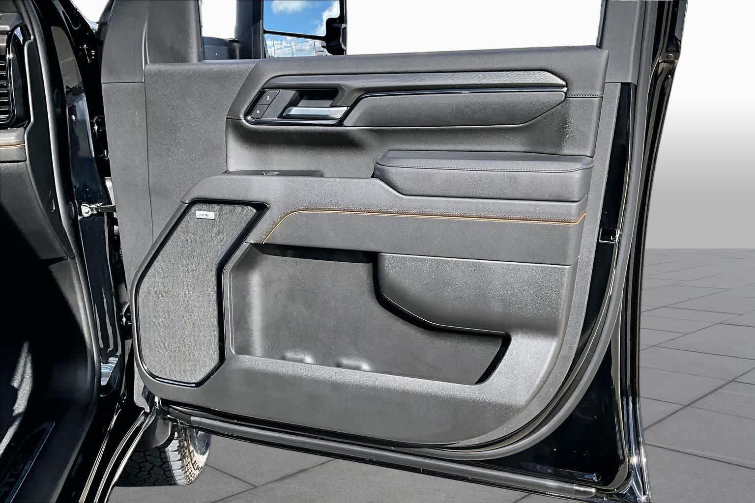 Used 2026 GMC Sierra 2500 AT4 w/ AT4 Premium Plus Package AWD/4WD image 26