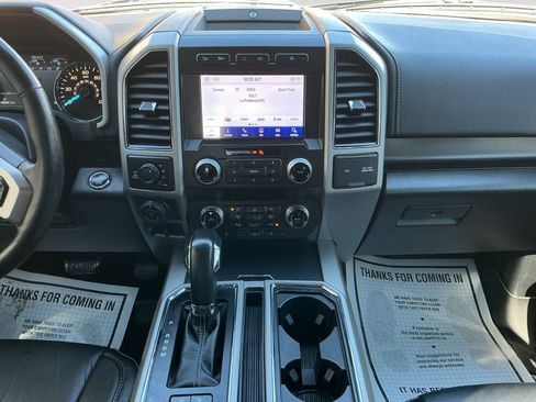 Used 2020 Ford F150 Lariat w/ Equipment Group 502A Luxury AWD/4WD image 14