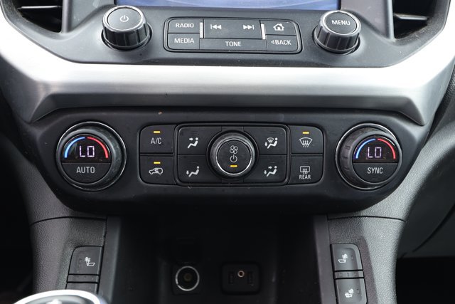 Used 2019 GMC Acadia SLT AWD/4WD image 17