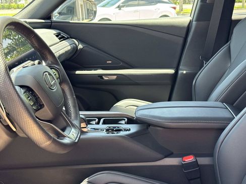 Used 2025 Lexus TX 350 AWD w/ Technology Package image 14