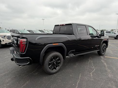 New 2026 GMC Sierra 2500 AT4 w/ AT4 Premium Plus Package AWD/4WD image 10