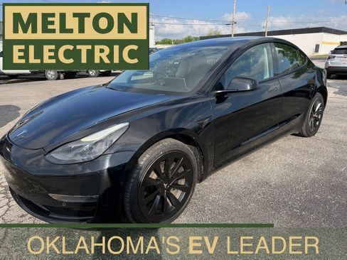 Used 2022 Tesla Model 3 Long Range AWD/4WD image 1