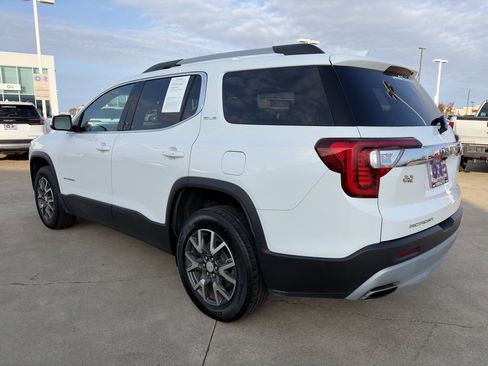 Used 2023 GMC Acadia SLE w/ Driver Convenience Package image 6