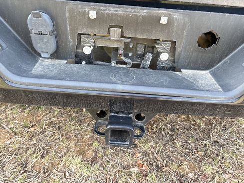 Used 2021 Chevrolet Silverado 1500 LT Trail Boss w/ Convenience Package II AWD/4WD image 9