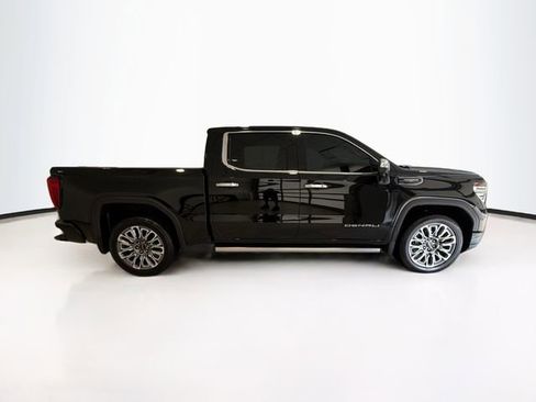 Used 2026 GMC Sierra 1500 Denali Ultimate AWD/4WD image 8