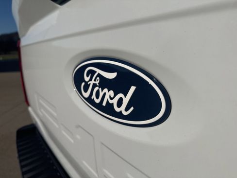 Used 2025 Ford F150 XLT w/ Equipment Group 301A Standard AWD/4WD image 7