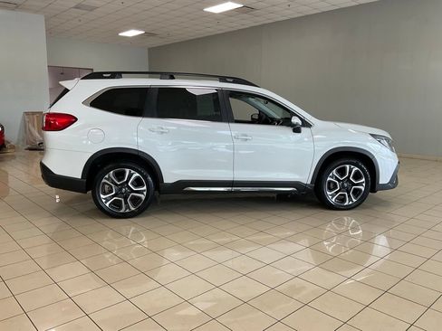 Used 2023 Subaru Ascent Limited AWD/4WD image 7