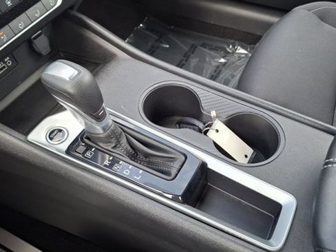 Certified 2025 Nissan Altima 2.5 S FWD image 16