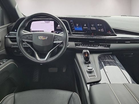 Used 2022 Cadillac Escalade Sport w/ Touring Package AWD/4WD image 11