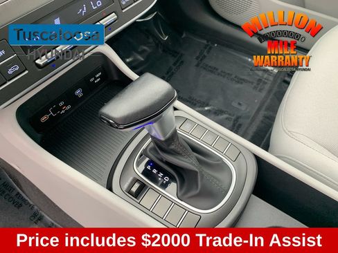 Used 2025 Hyundai Kona SEL FWD image 22