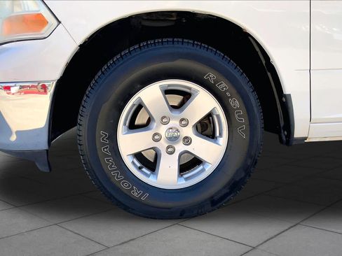 Used 2011 RAM 1500 Classic SLT RWD image 10