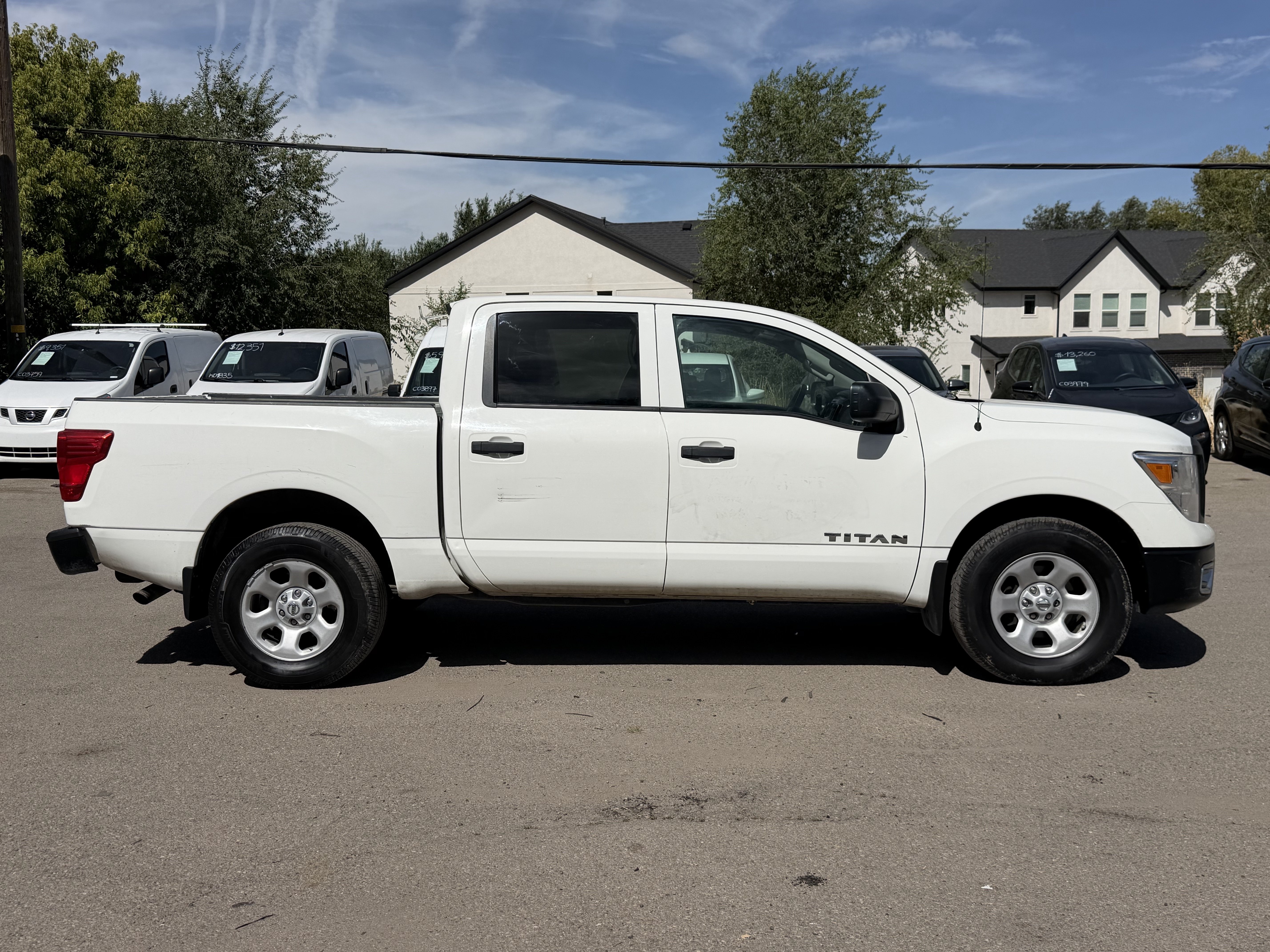 Used 2019 Nissan Titan S AWD/4WD image 7