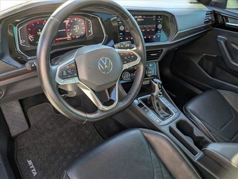 Used 2023 Volkswagen Jetta SEL image 10