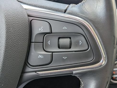 Used 2023 Buick Encore GX Select FWD image 24