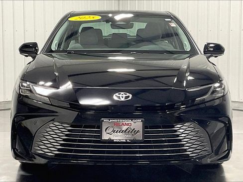Certified 2025 Toyota Camry XLE w/ Premium Plus Package image 2
