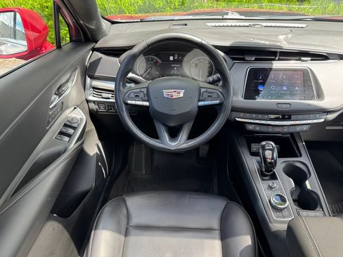 Used 2020 Cadillac XT4 Premium Luxury AWD/4WD image 18