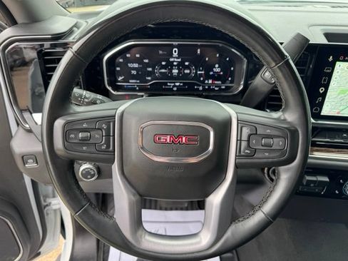 Used 2025 GMC Sierra 1500 SLE w/ X31 Off-Road Package AWD/4WD image 15