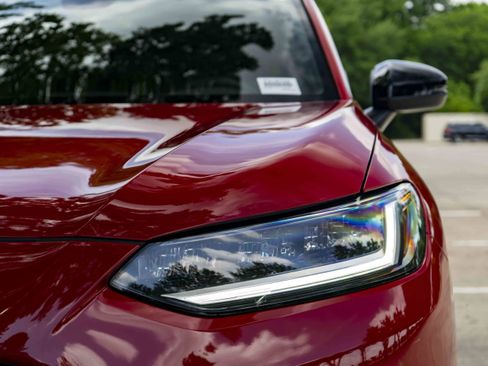 Used 2025 Honda HR-V Sport image 11
