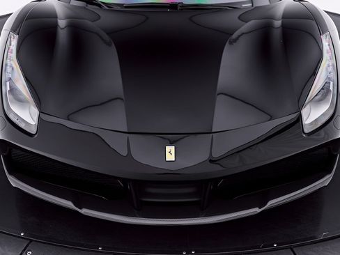 Used 2018 Ferrari 488 Spider RWD image 28
