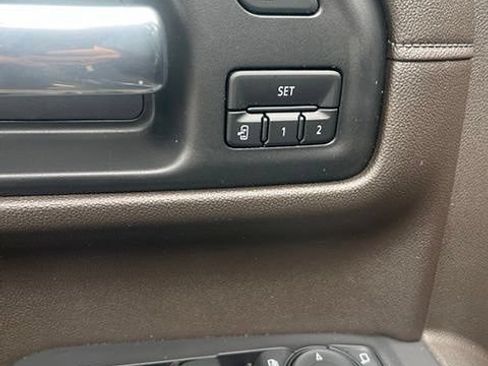 Used 2021 GMC Sierra 1500 Denali w/ Denali Ultimate Package AWD/4WD image 8