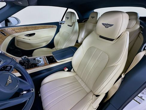 Used 2020 Bentley Continental GT AWD/4WD image 35