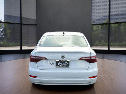 Used 2021 Volkswagen Jetta S w/ Driver Assistance Package image 3