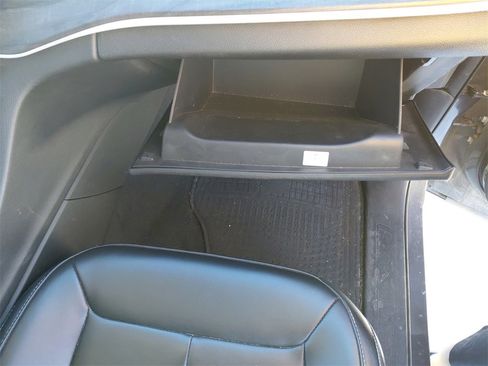 Used 2023 Jeep Grand Cherokee L Limited image 16