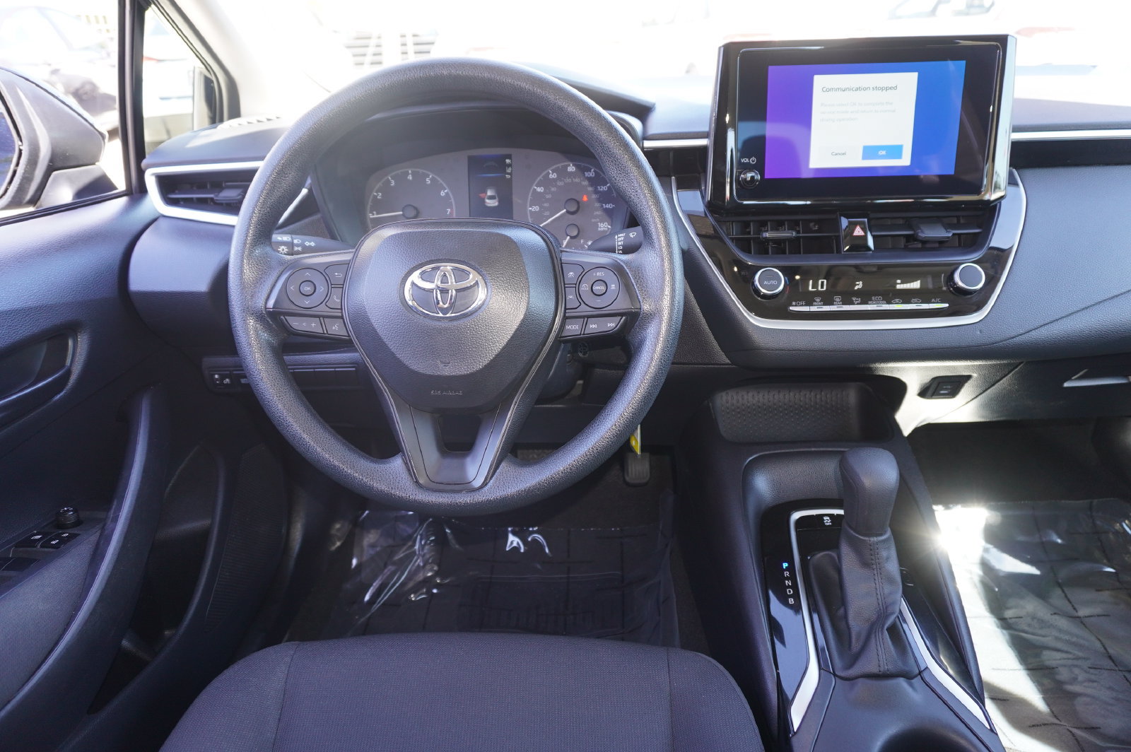 Certified 2025 Toyota Corolla LE FWD image 10