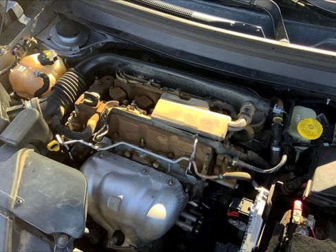 Used 2017 Jeep Cherokee Sport image 31