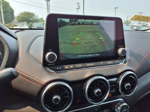 Certified 2024 Nissan Sentra SR FWD image 10