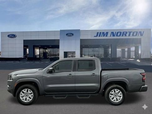 Used 2023 Nissan Frontier SV AWD/4WD image 8