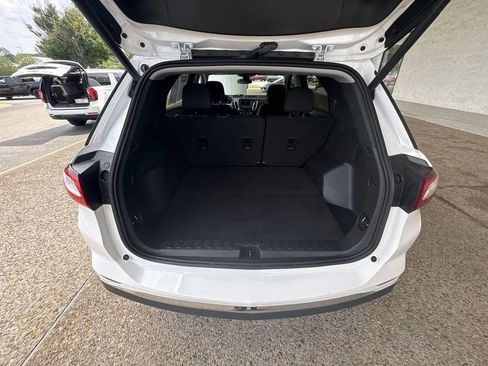 Certified 2021 Chevrolet Equinox LT FWD image 25